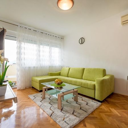 Apartman Andjela Tivat Exteriér fotografie