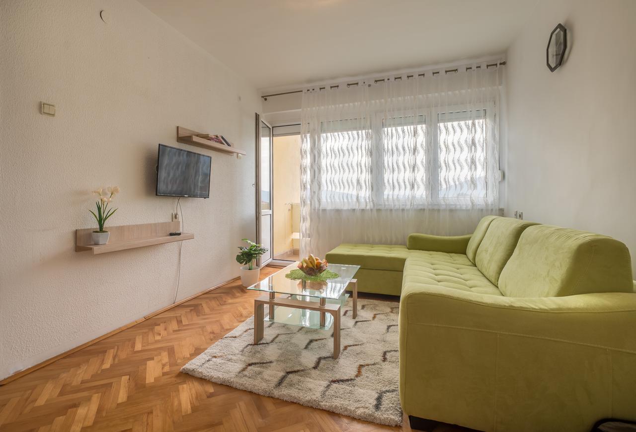 Apartman Andjela Tivat Exteriér fotografie
